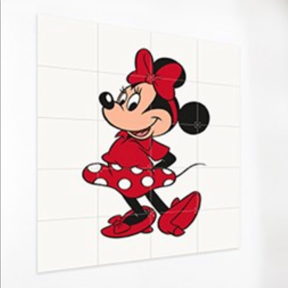 Meet your Posher, Minnie